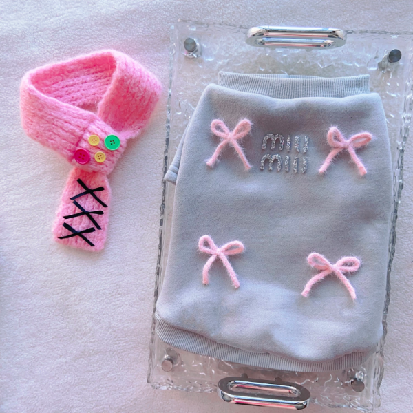 Mui Mui Bow Designer Dog Sweatshirt With Scarf - Image 3