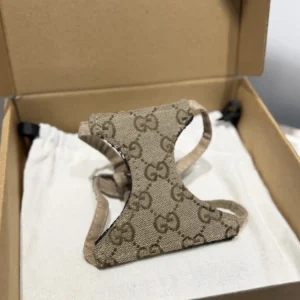 gucci dog harness gift box beige packaging