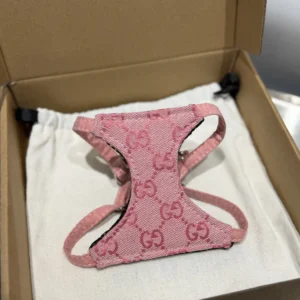 gucci dog harness gift box pink packaging