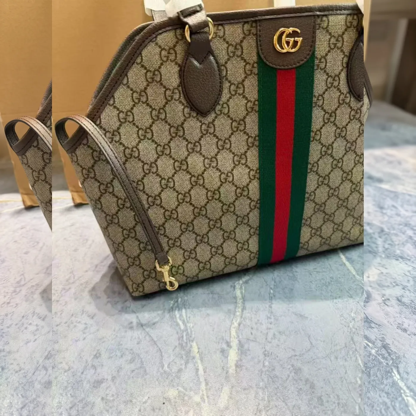 gucci dog carrier tote beige side view